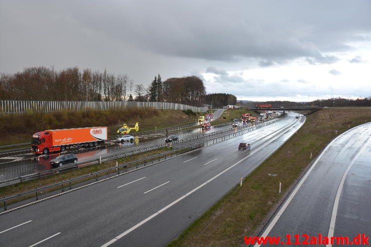 3 Uheld på under 30 minutter. Fredericiavej/E45 i Vejle. 26/04-2016. Kl. 18:12.