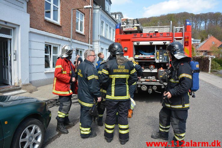 Brand i Etageejendom. Linnemannsgade i Vejle. 02/05-2016. Kl. 12:46.