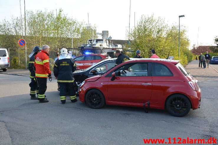 FUH med fastklemt. Ørstedsgade i Vejle. 06/05-2016. Kl. 18:55.