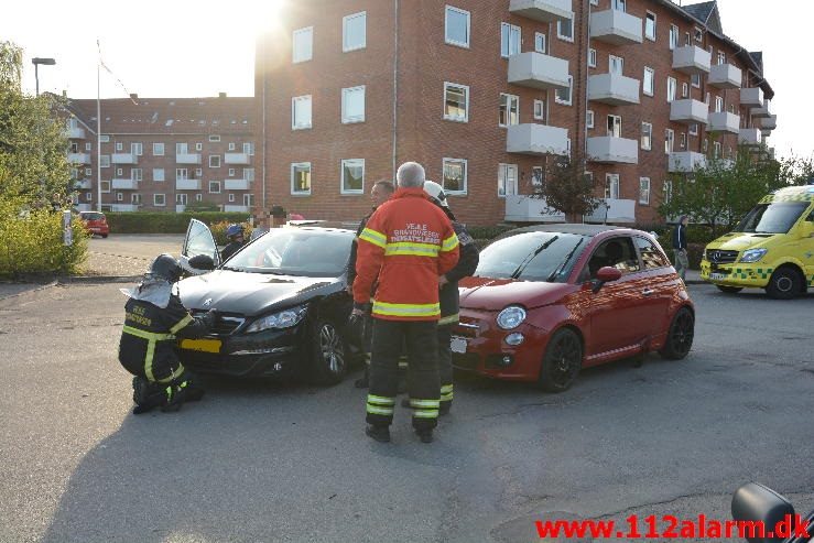 FUH med fastklemt. Ørstedsgade i Vejle. 06/05-2016. Kl. 18:55.