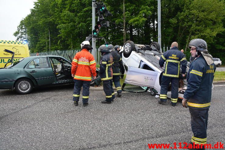 FUH med fastklemt. Fredericiavej lige ved Motorvejen. 24/05-2016. Kl. 18:56.