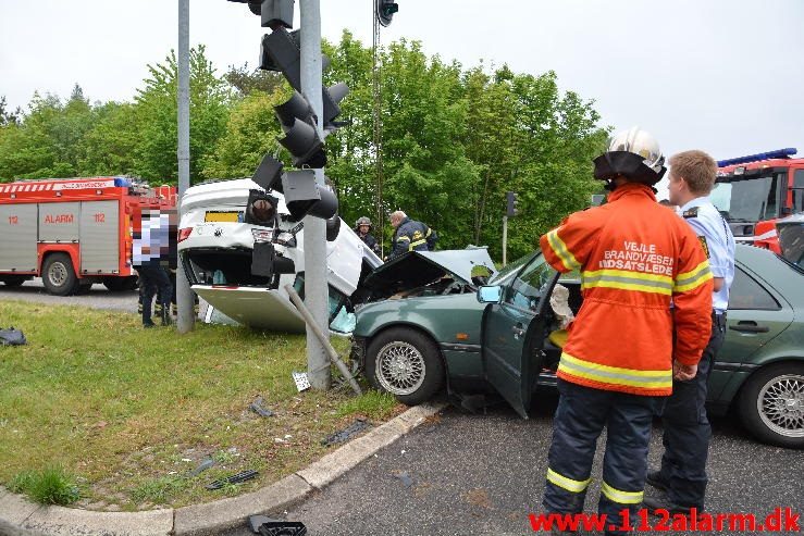 FUH med fastklemt. Fredericiavej lige ved Motorvejen. 24/05-2016. Kl. 18:56.