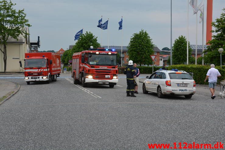 Større kemikalieudslip. Strandgade i Vejle. 29/05-2016. Kl. 19:46.