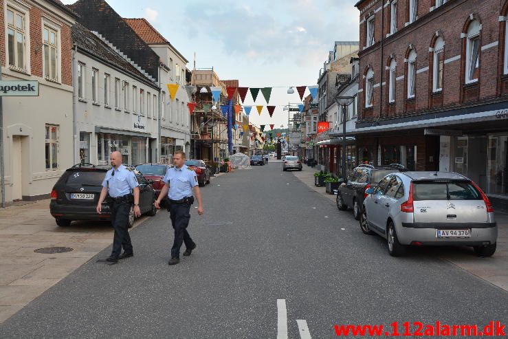 Mand dræbt med kniv. Vestergade i Vejle. 01/06-2016. Kl. 20:00.