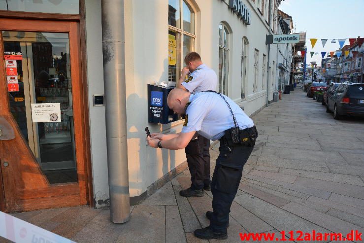 Mand dræbt med kniv. Vestergade i Vejle. 01/06-2016. Kl. 20:00.