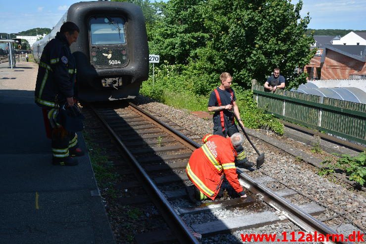 Brand i Passagertog. Vejle banegård. 06/06-2016. Kl. 14:52.