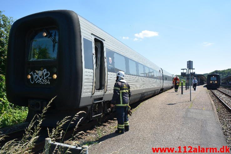 Brand i Passagertog. Vejle banegård. 06/06-2016. Kl. 14:52.