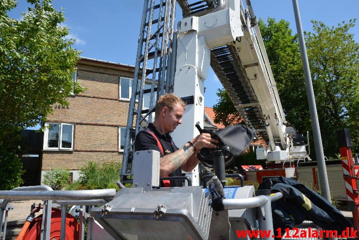 Brand Etageejendom. Fredericiavej i Vejle. 07/06-2016. Kl. 12:30.