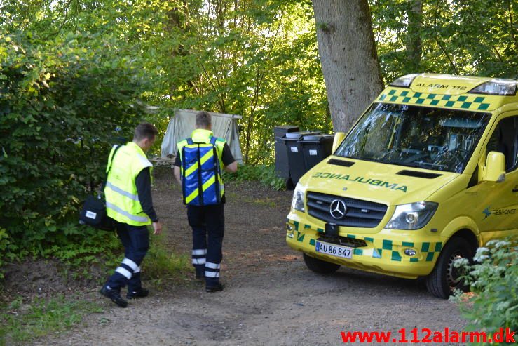 Brand i Sommerhus. Navervej i Vejle. 09/06-2016. Kl. 5:55.