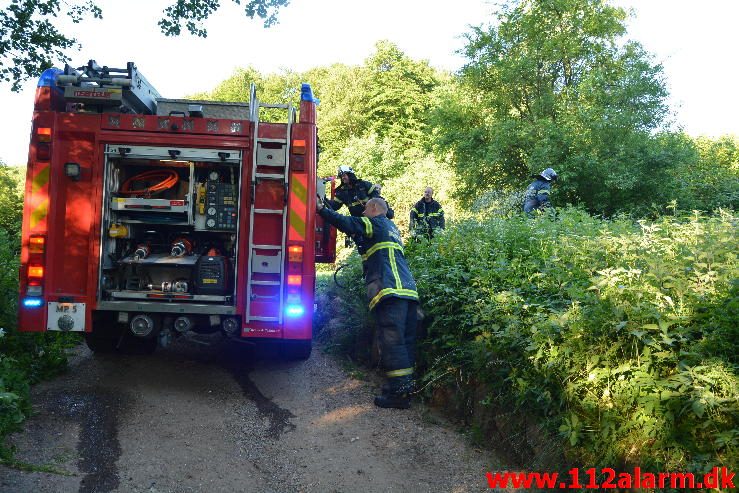 Brand i Sommerhus. Navervej i Vejle. 09/06-2016. Kl. 5:55.