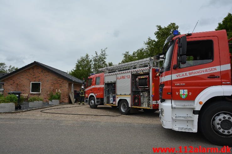 Brand i Villa. Ildvedvej ved Ildved. 13/06-2016. Kl. 10:06.