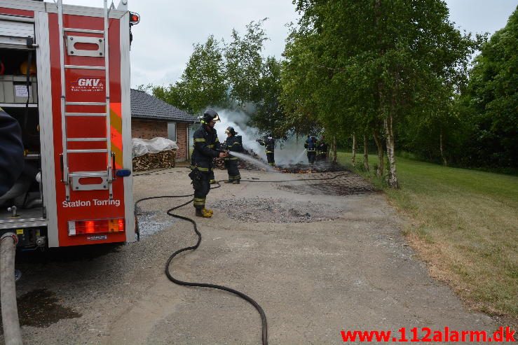 Brand i Villa. Ildvedvej ved Ildved. 13/06-2016. Kl. 10:06.
