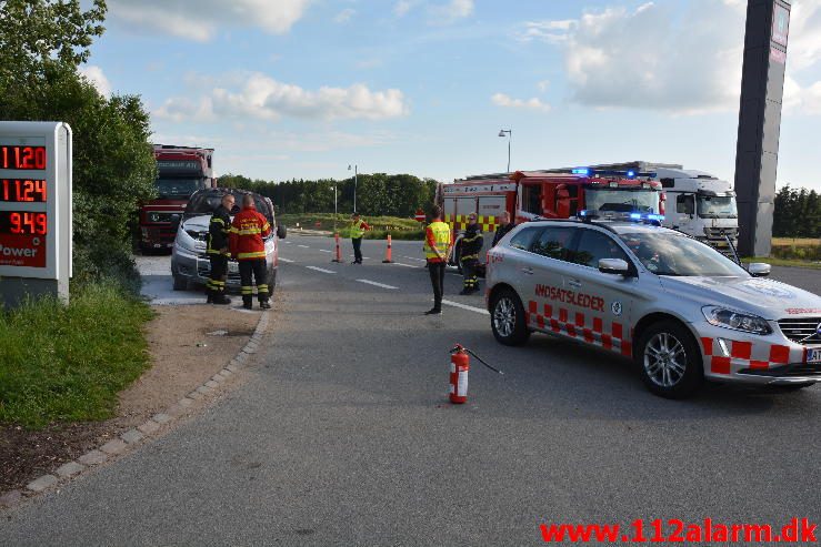 Bilbrand. Skærup rasteplads Øst. 17/06-2016. Kl. 18:57.