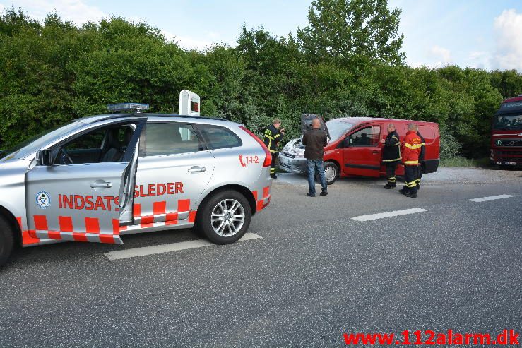 Bilbrand. Skærup rasteplads Øst. 17/06-2016. Kl. 18:57.