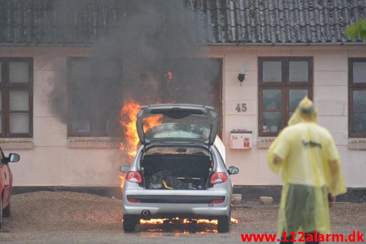 Bilbrand. Hovervej i Vejle. 25/06-2016. Kl. 13:12.