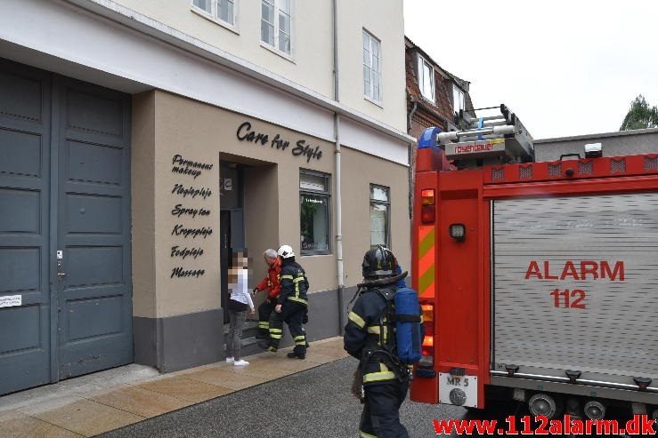 Brand i butik. Fjellegade i Vejle. 30/06-2016. Kl. 09:10.