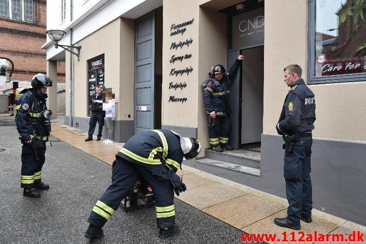 Brand i butik. Fjellegade i Vejle. 30/06-2016. Kl. 09:10.