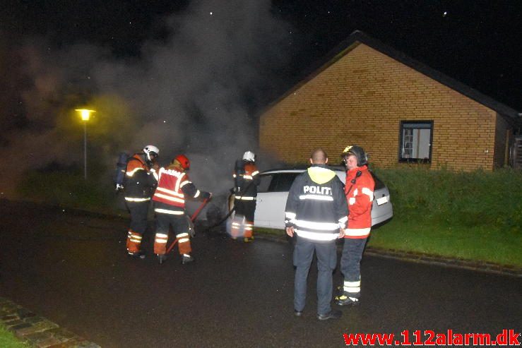 Bilbrand under tag. Ringvejen i Jelling. 12/07-2016. Kl. 00:35