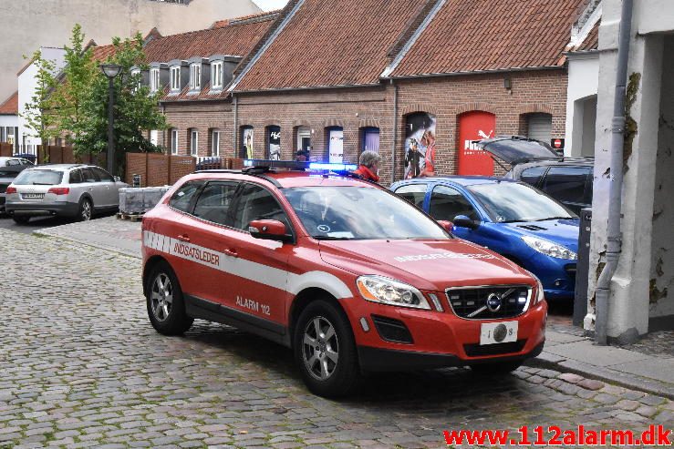 Brand i Etageejendom. Foldegade i Vejle. 21/07-2016. Kl. 10:05.