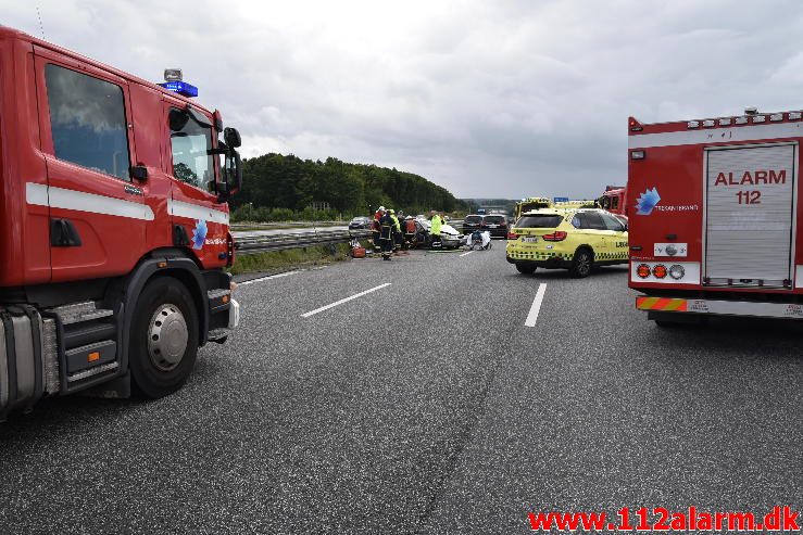 Trafikuheld på Østjyske Motorvej Mellem DTC og Horsensvej i Vejle. 04/08-2016. Kl. 13:11.