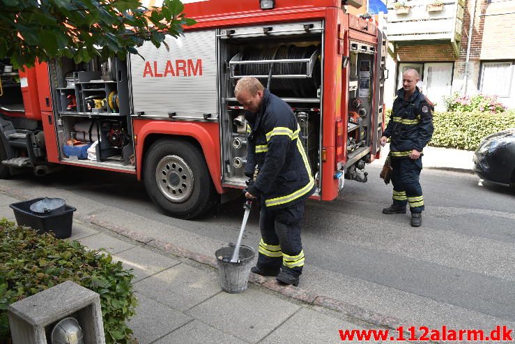 Mindre brand i bygning. Valdemarsgade i Vejle. 21/08-2016. Kl. 11:31.