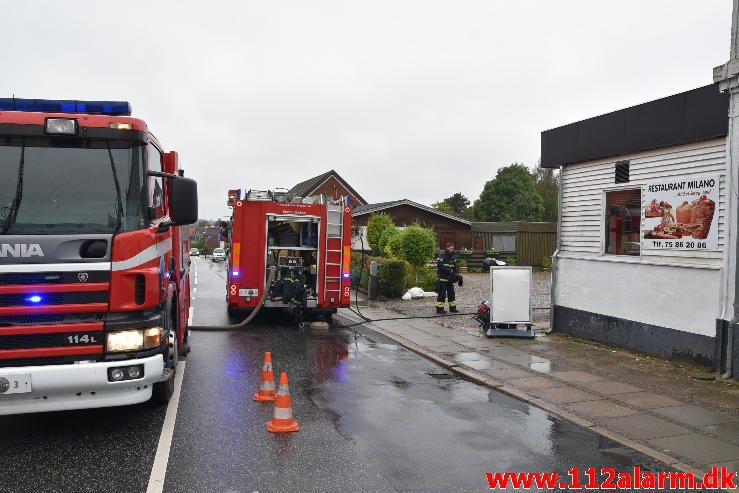 Brand i Butik. Borgergade i Brejning. 04/09-2016. Kl. 16:48.