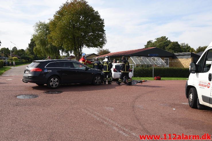 FUH med fastklemt. Vindinggård Ringvej i Vinding. 16/09-2016. Kl. 13:24.