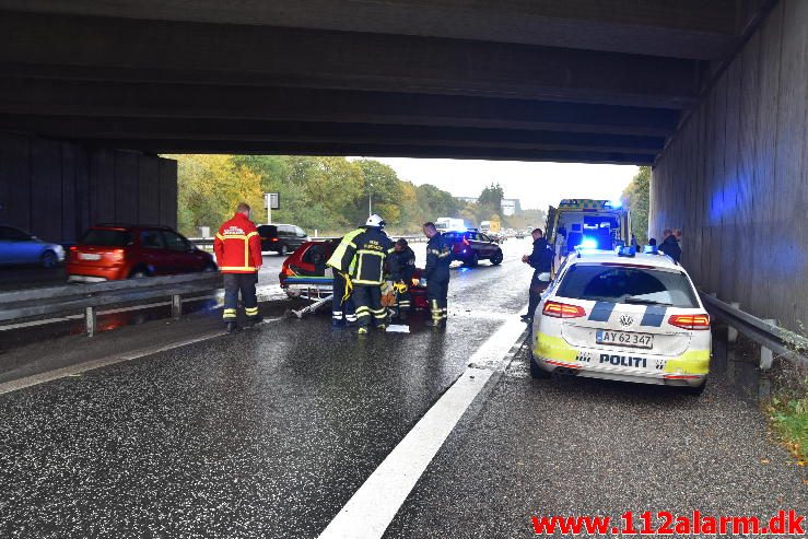 FUH med Fastklemte. Motorvejen ved Vejle. 21/10-2016. Kl. 15:29.