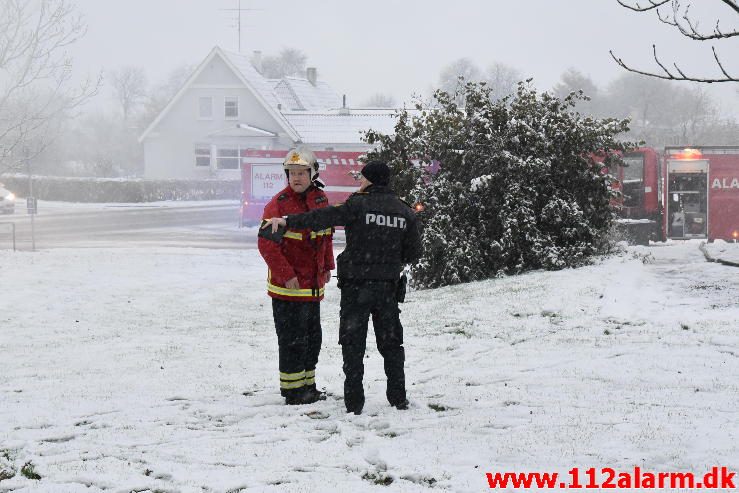 Brand i Villa. Sønderskovvej i Andkær. 09/11-2016. Kl. 15:59.