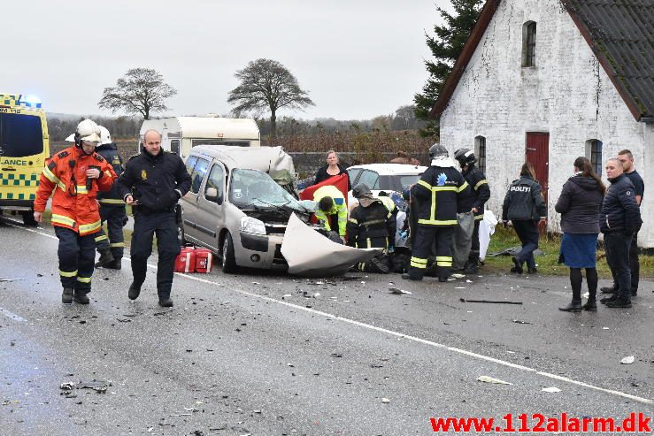 FUH med Fastklemte. Vilstrupvej ved Vejle. 15/11-2016. Kl. 14:45.