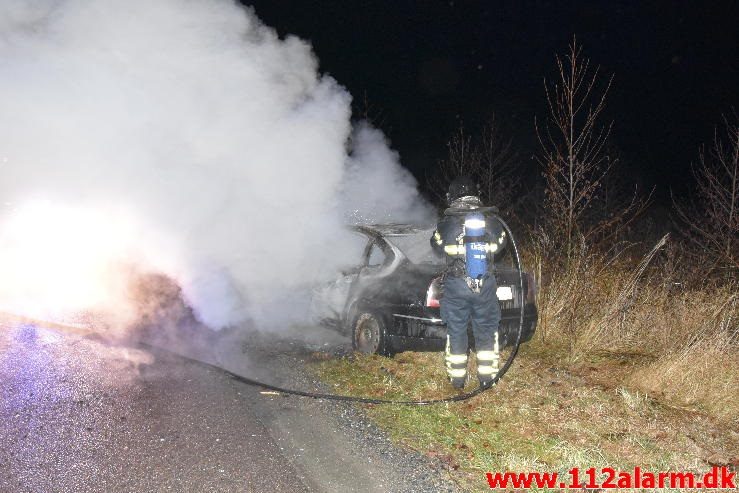 Bilbrand. Højgårdvej ved Vejle. 28/11-2016. Kl. 21:17.