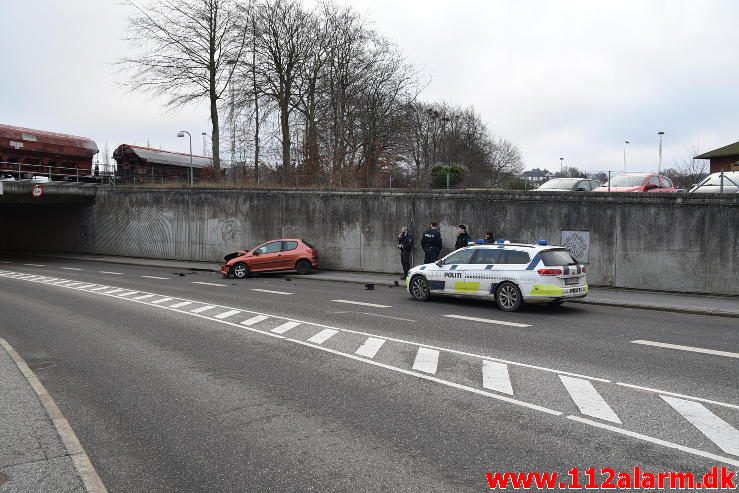 2 personer stal af efter uheldet. Gl. Havnen i Vejle. 15/12-2016. Kl. 14:09.