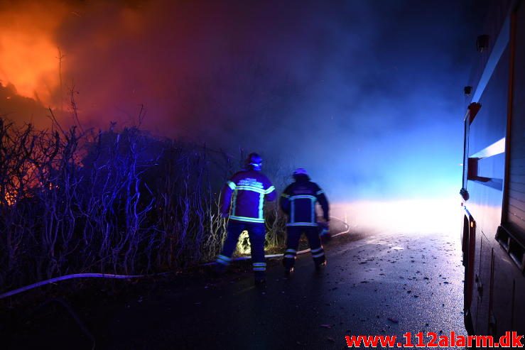 Brand i hus/villa. Grønlandsvej 292 i Vejle. 22/12-2016. Kl. 22:16.