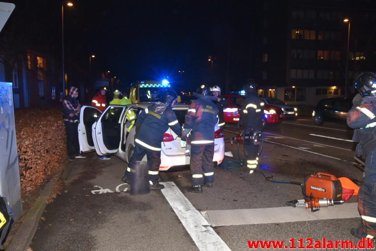 FUH med Fastklemte. Horsensvej i Vejle. 29/12-2016. Kl. 19:39.