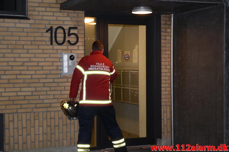 Brand i Etageejendom. Finlandsvej 103 i Vejle. 31/12-2016. Kl. 19:32.