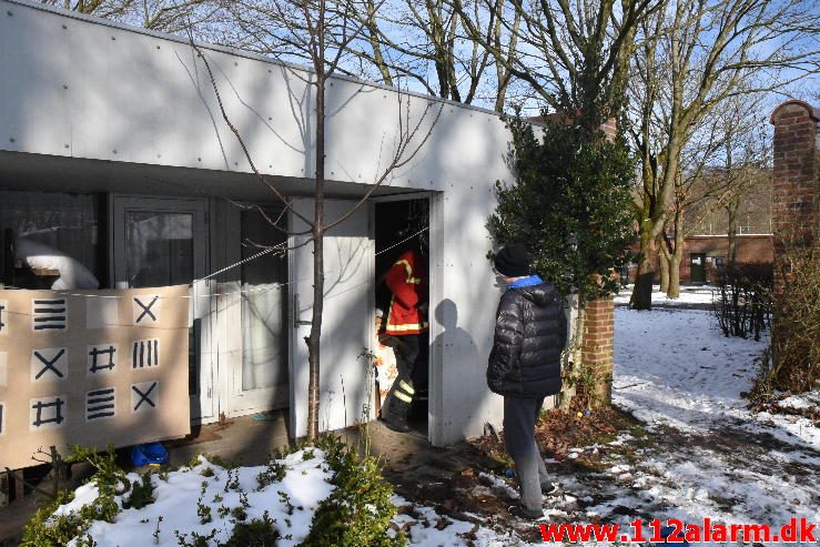 Brand i Asylcentret. Bredager 25 i Jelling. 11/02-2017. Kl. 13:37.