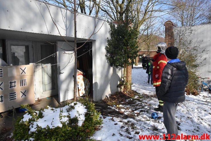 Brand i Asylcentret. Bredager 25 i Jelling. 11/02-2017. Kl. 13:37.