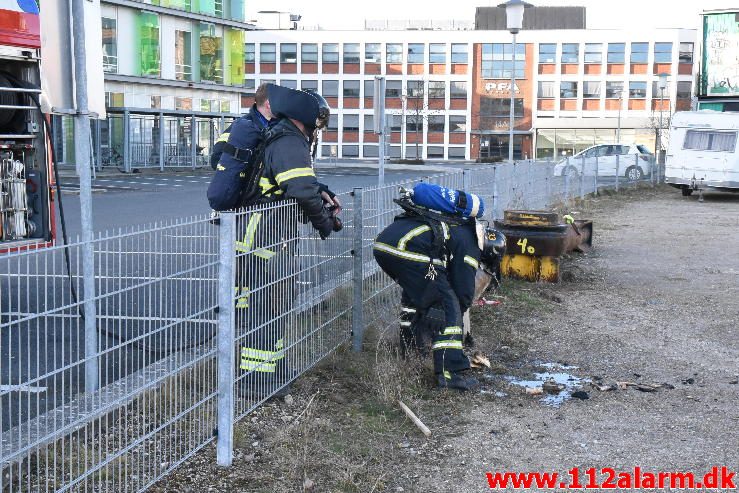 Mindre Brand. Havneparken 11 i Vejle. 27/03-2017. Kl. 17:52.