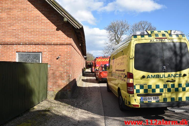 Gårdbrand. Nederbyvej i Skærup. 23/04-2017. Kl. 16:32.