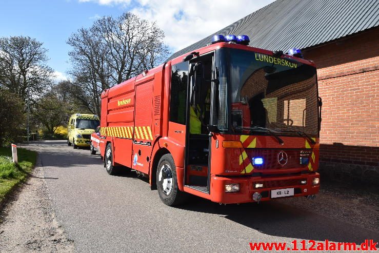 Gårdbrand. Nederbyvej i Skærup. 23/04-2017. Kl. 16:32.