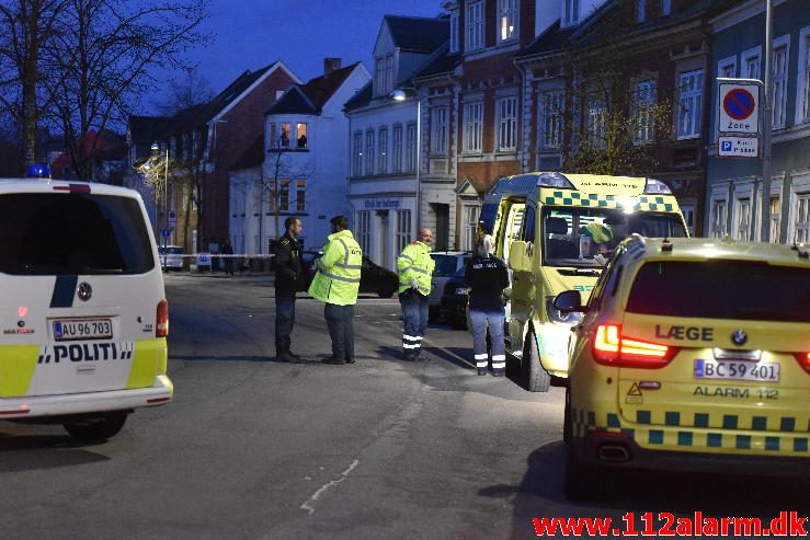 Vold i Fredericiagade. Fredericiagade i Vejle. 29/04-2017. Kl. 21:17.