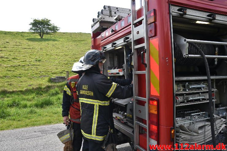 Brand i villa. Høgsholtvej i Vejle. 14/05-2017. Kl. 15:24.