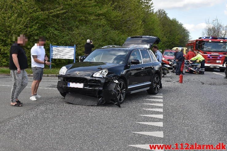 FUH med fastklemt. Hældagervej i Vejle Ø. 15/05-2017. Kl. 14:18.