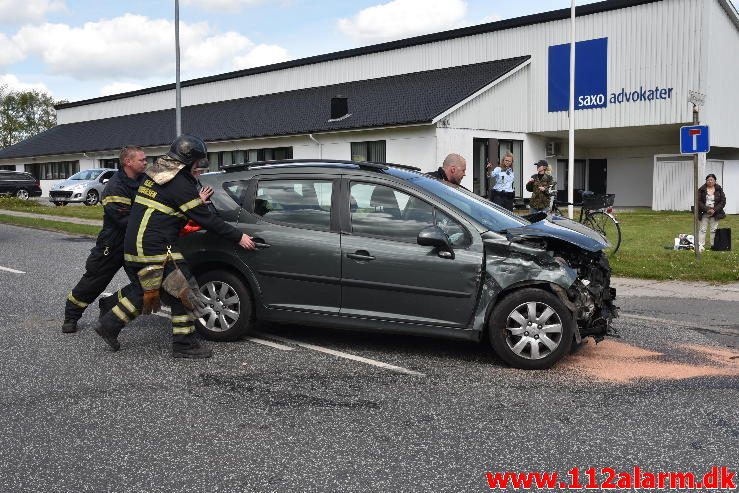 FUH med fastklemt. Hældagervej i Vejle Ø. 15/05-2017. Kl. 14:18.