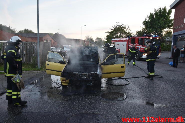 Bilbrand i det fri. Dianavej i Vejle. 21/05-2017. Kl. 21:20.