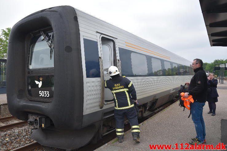 Brand i Passagertog. Spor 3 i Vejle Banegård. 23/05-2017. Kl. 19:37.