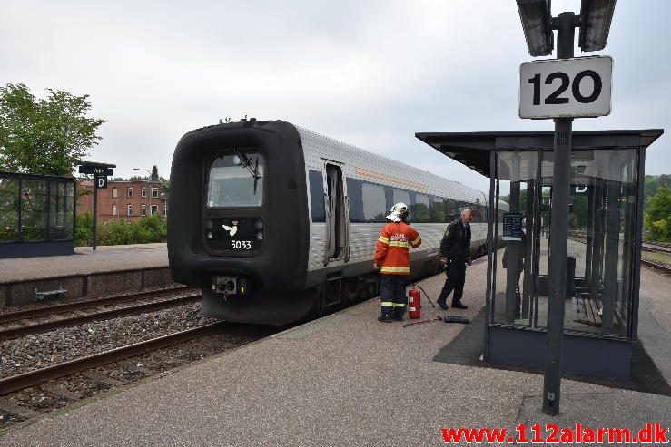 Brand i Passagertog. Spor 3 i Vejle Banegård. 23/05-2017. Kl. 19:37.