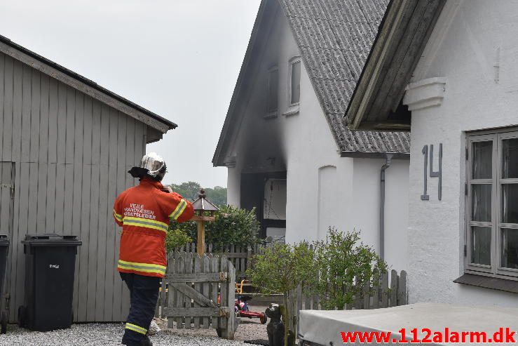 Brand i Værksted. Egelandvej ved Egtved. 23/05-2017. Kl. 13:05.