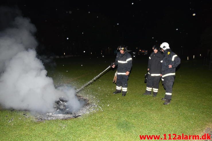 Mindre brand. Byparken i Vejle. 28/05-2017. Kl. 22:45.