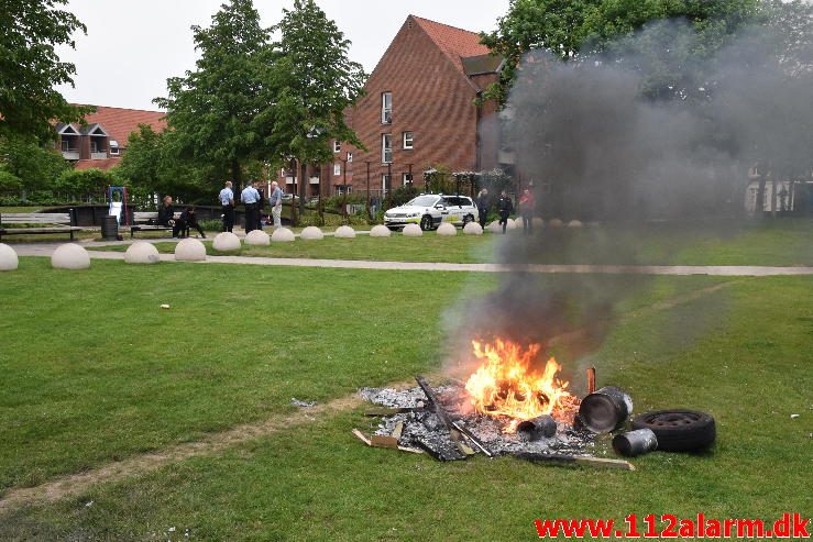 Mindre Brand. Byparken i Vejle. 29/05-2017. Kl. 20:39.